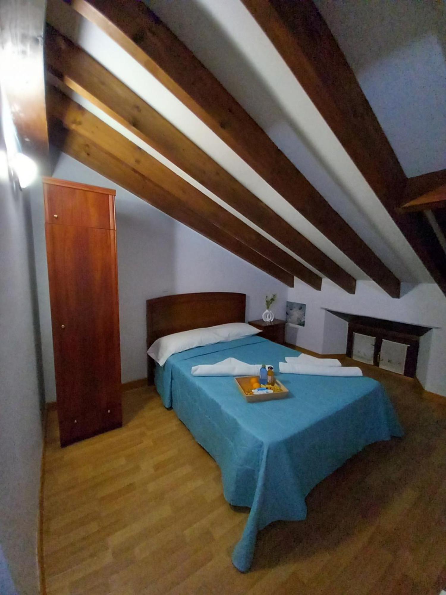 Hosteria Rio Negro Barcena de Cicero Exterior photo