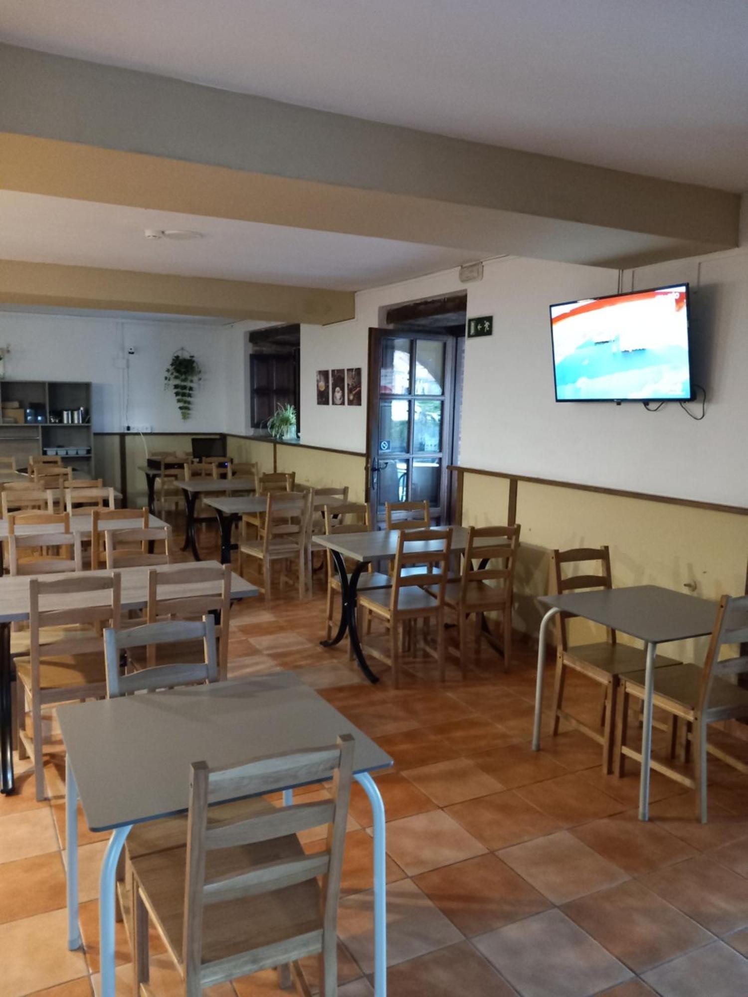 Hosteria Rio Negro Barcena de Cicero Exterior photo